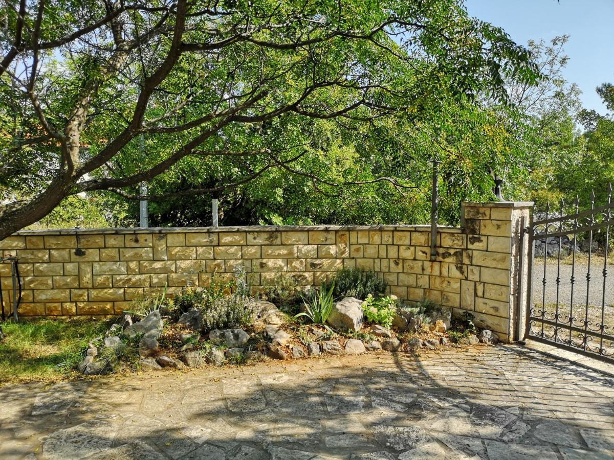 Villa Nina 셀리네 외부 사진