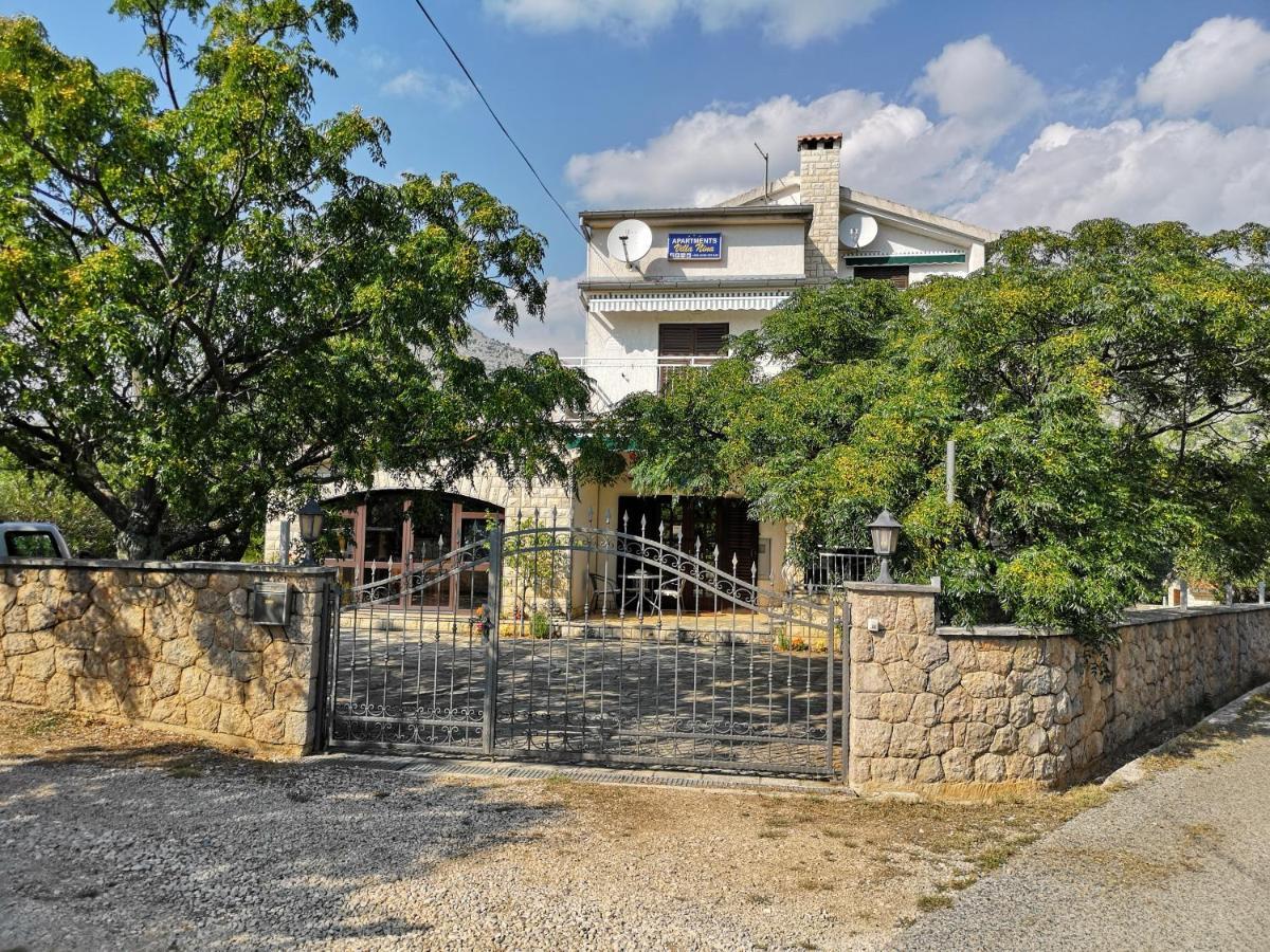 Villa Nina 셀리네 외부 사진